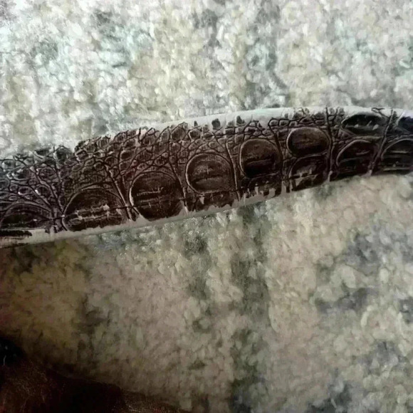 Jessica Simpson Brown Faux Leather and Croc Large Shoulder Bag - Picture 16 of 16